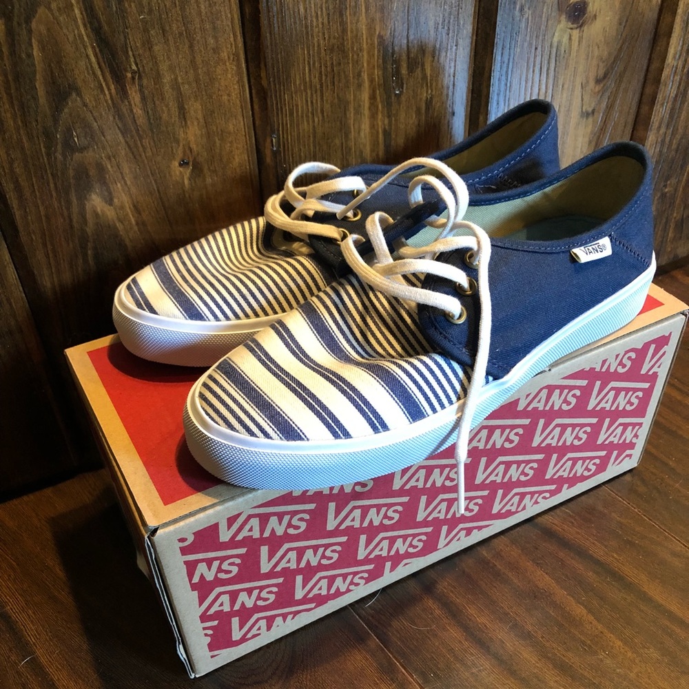 Vans Surf Siders NEW